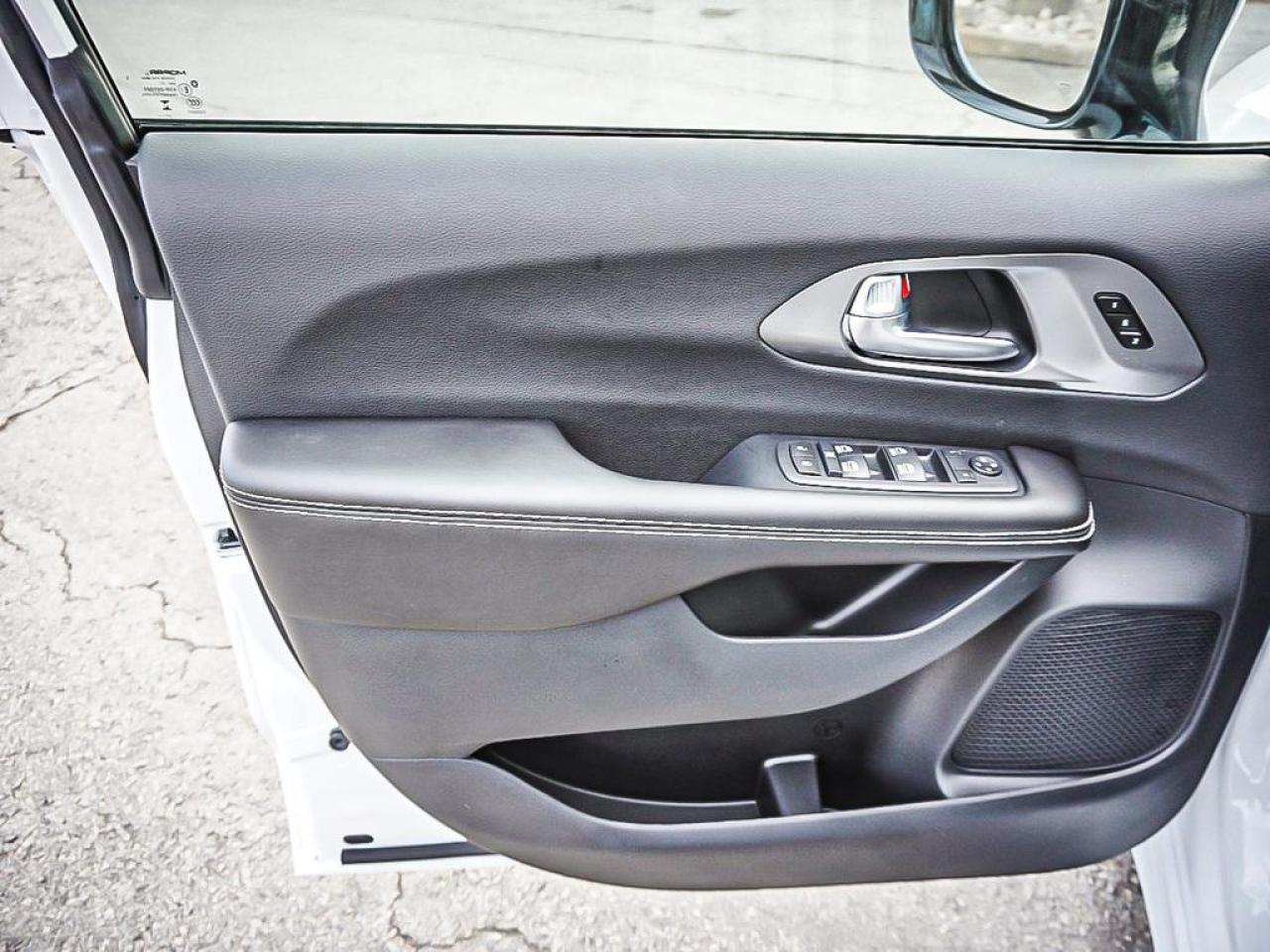 2026 Chrysler Pacifica  Photo