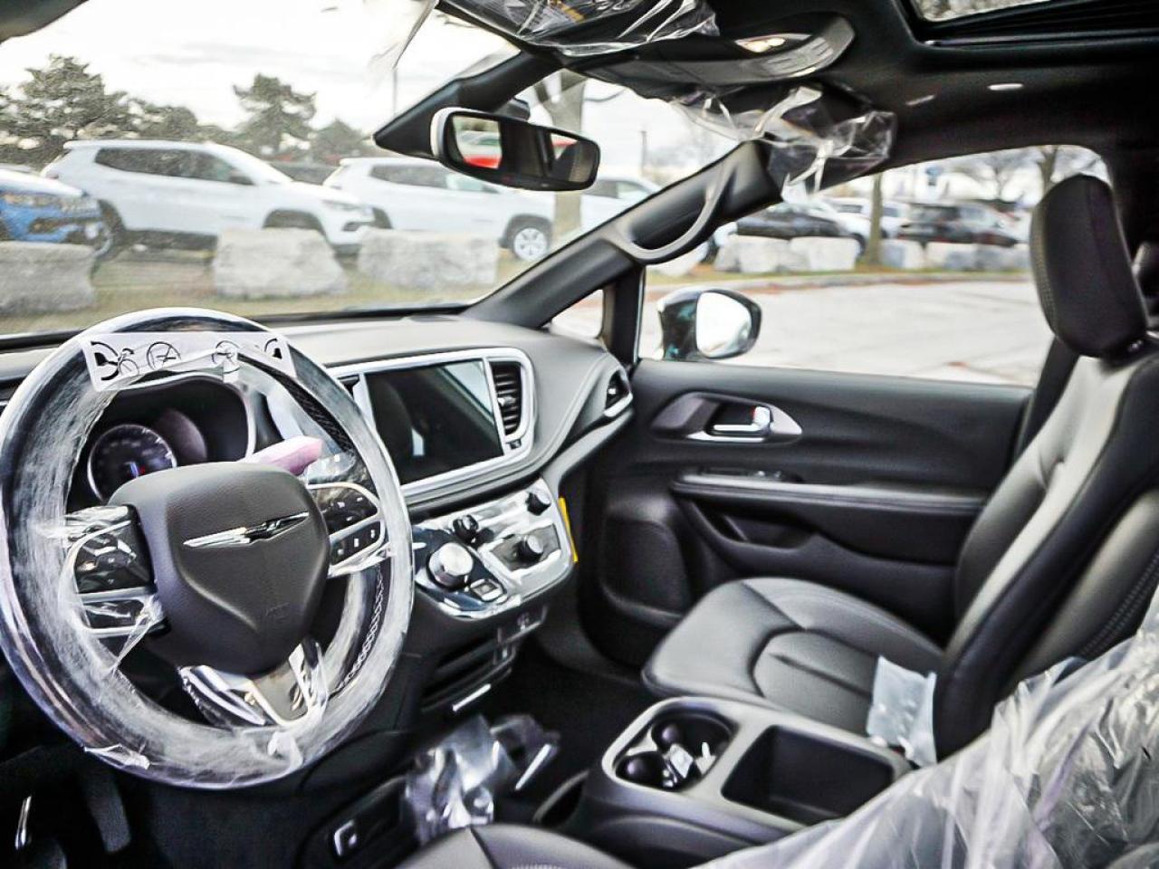 2026 Chrysler Pacifica  Photo