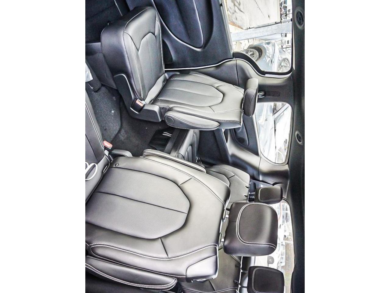 2026 Chrysler Pacifica  Photo