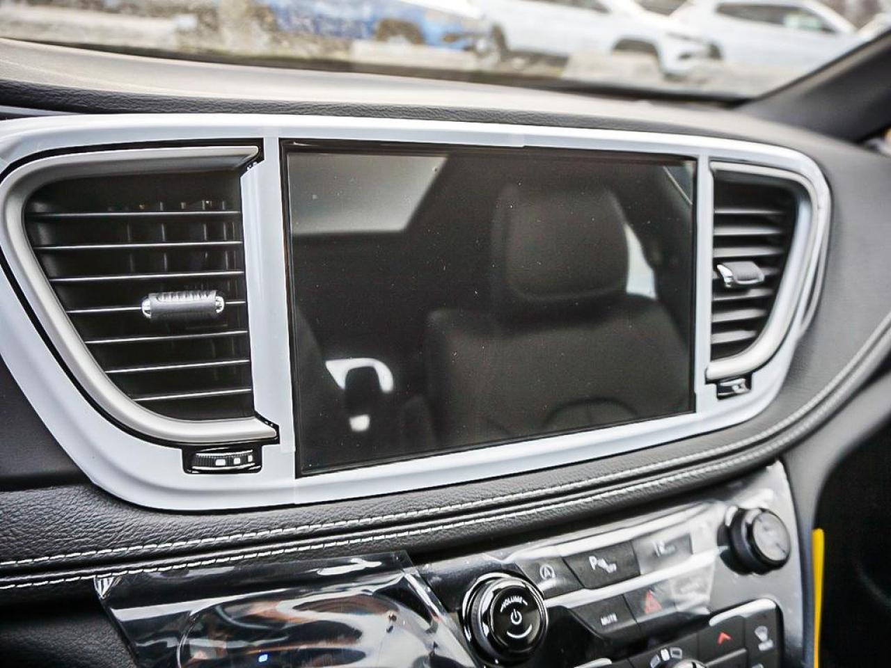 2026 Chrysler Pacifica  Photo