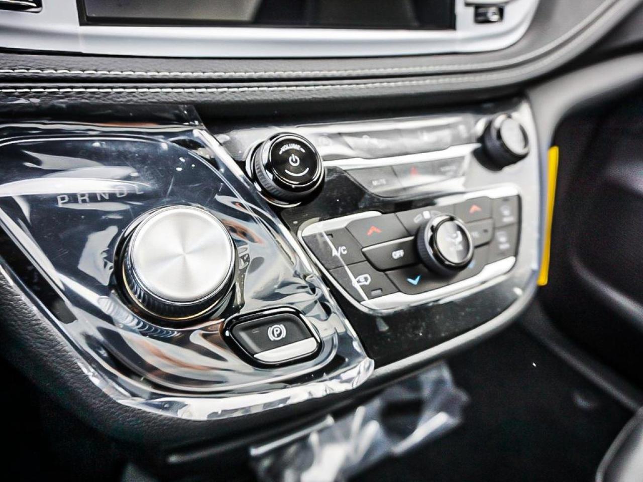 2026 Chrysler Pacifica  Photo