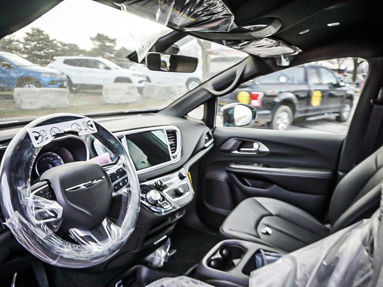 2026 Chrysler Grand Caravan  Photo