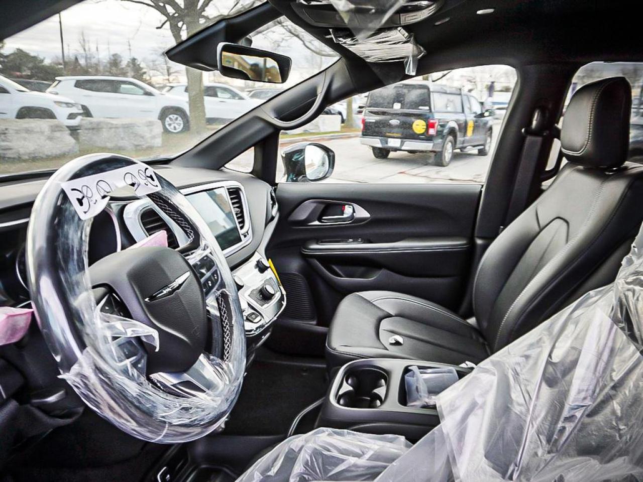 2026 Chrysler Grand Caravan  Photo