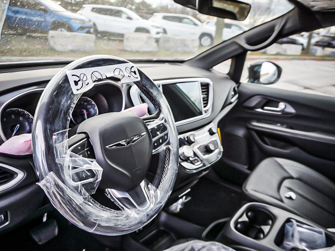 2026 Chrysler Grand Caravan  Photo