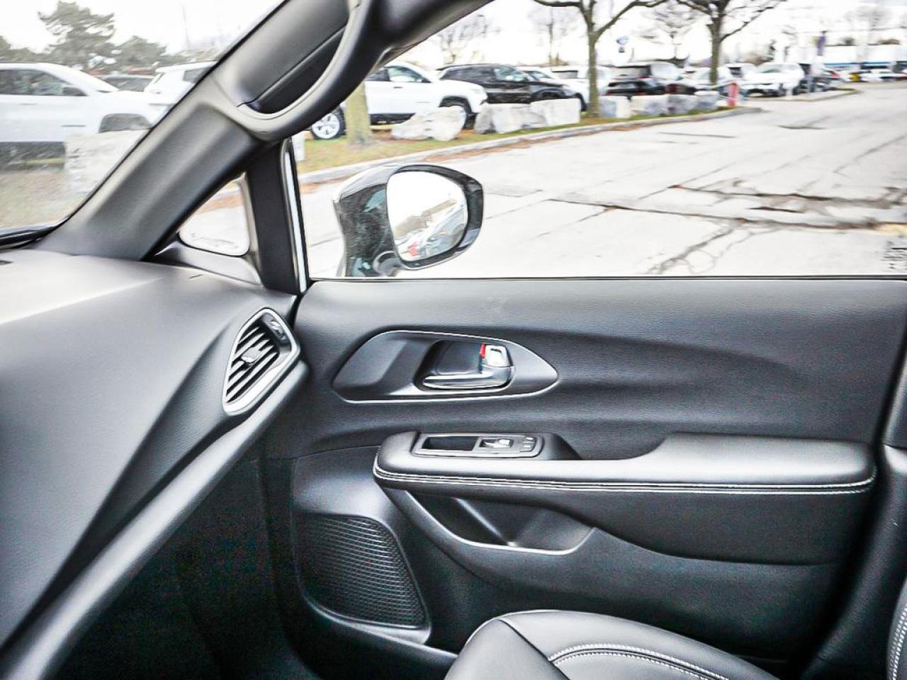 2026 Chrysler Grand Caravan  Photo