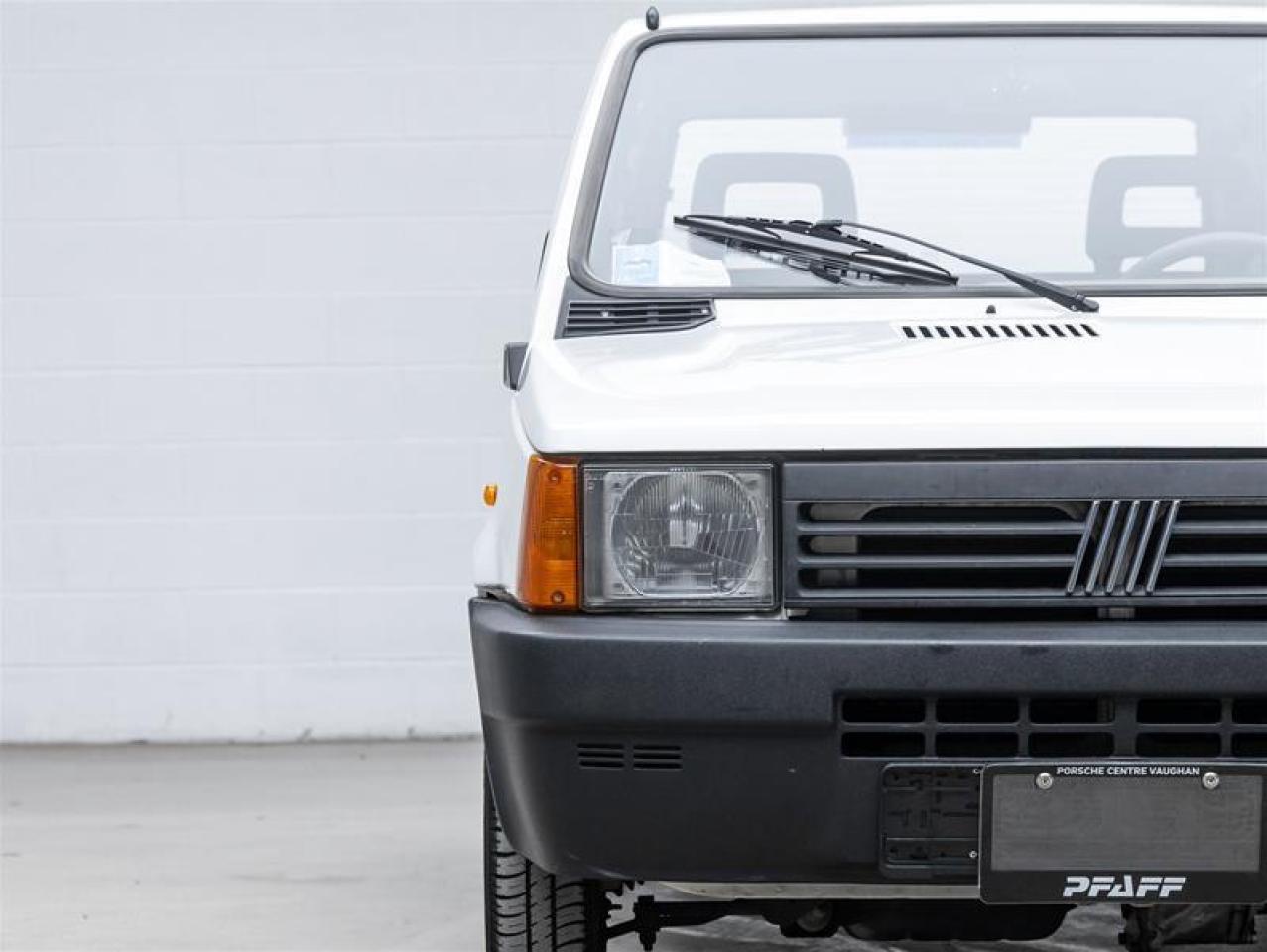 2000 Cadillac Model20  Photo4