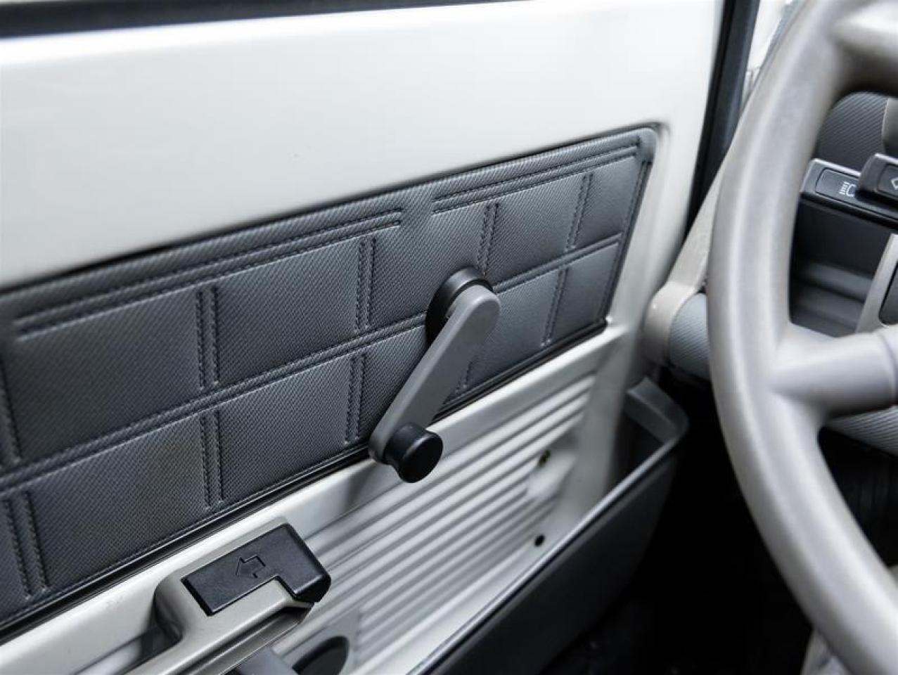 2000 Cadillac Model20  Photo