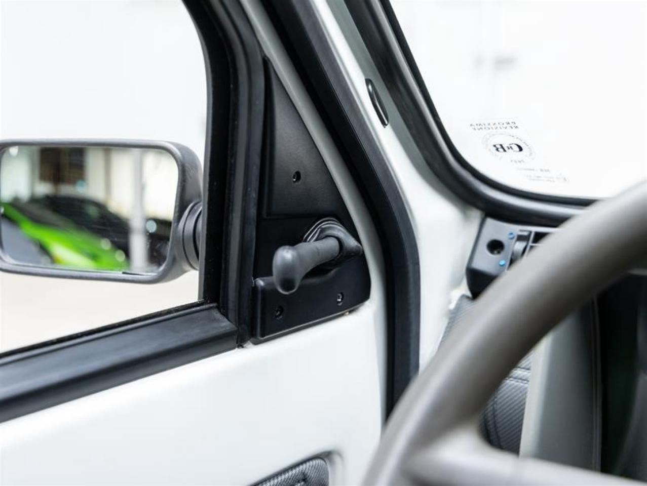 2000 Cadillac Model20  Photo