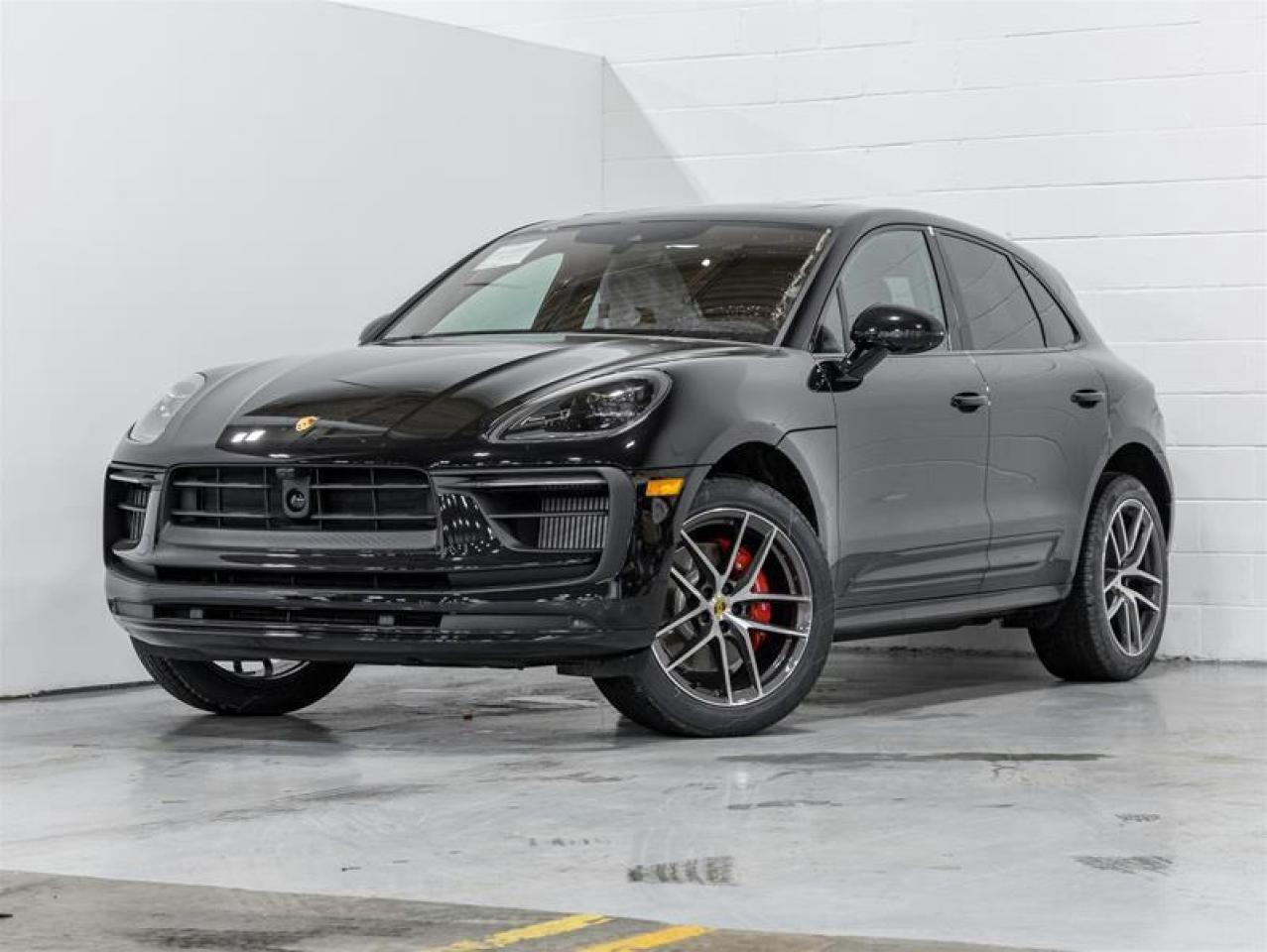 2025 Porsche Macan  Photo0