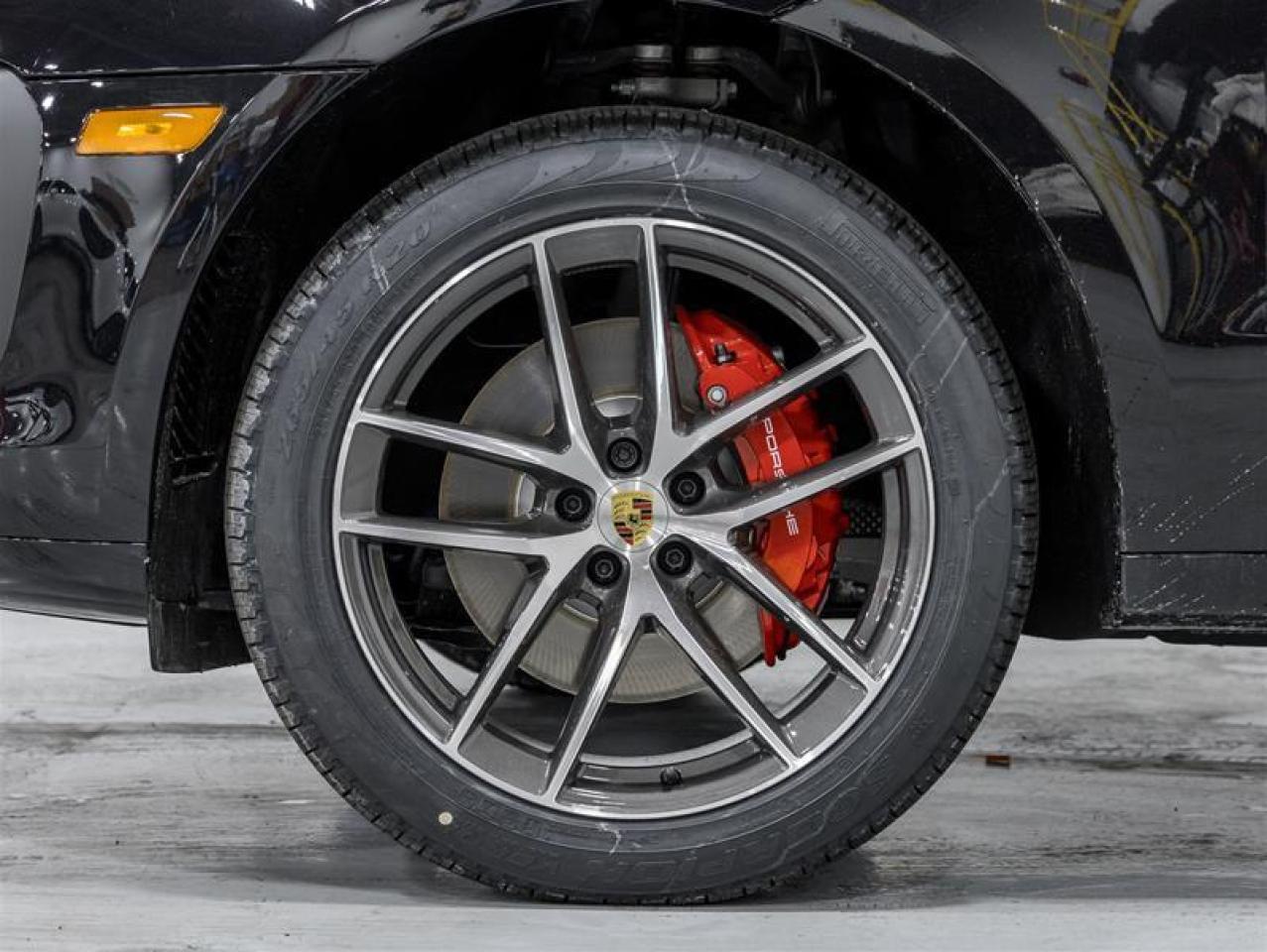 2025 Porsche Macan  Photo