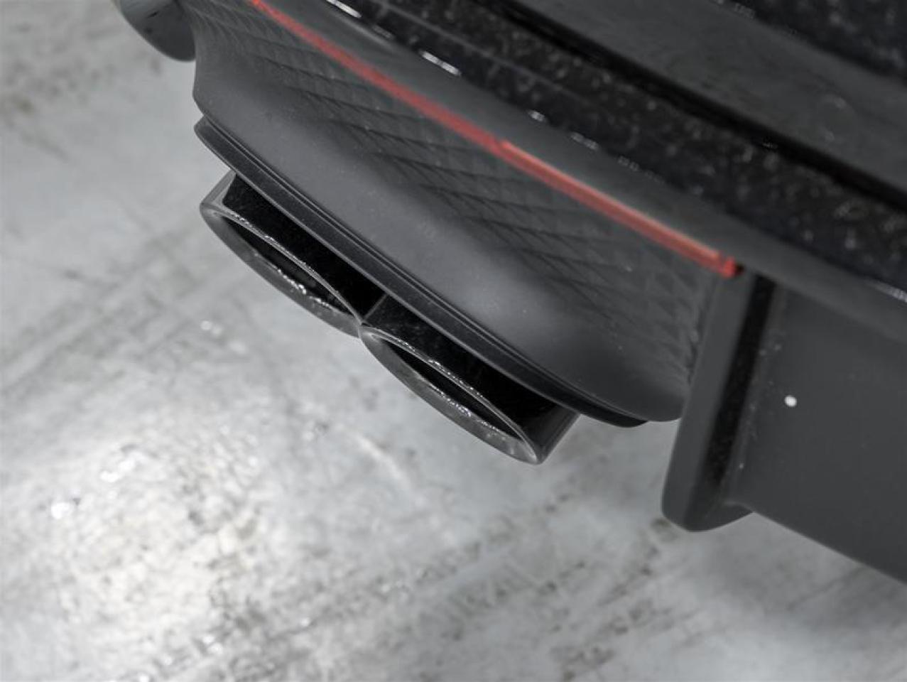 2025 Porsche Macan  Photo