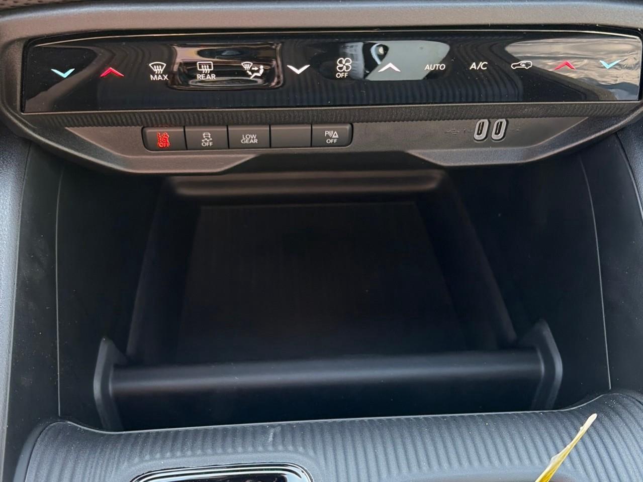 2026 Jeep Cherokee  Photo