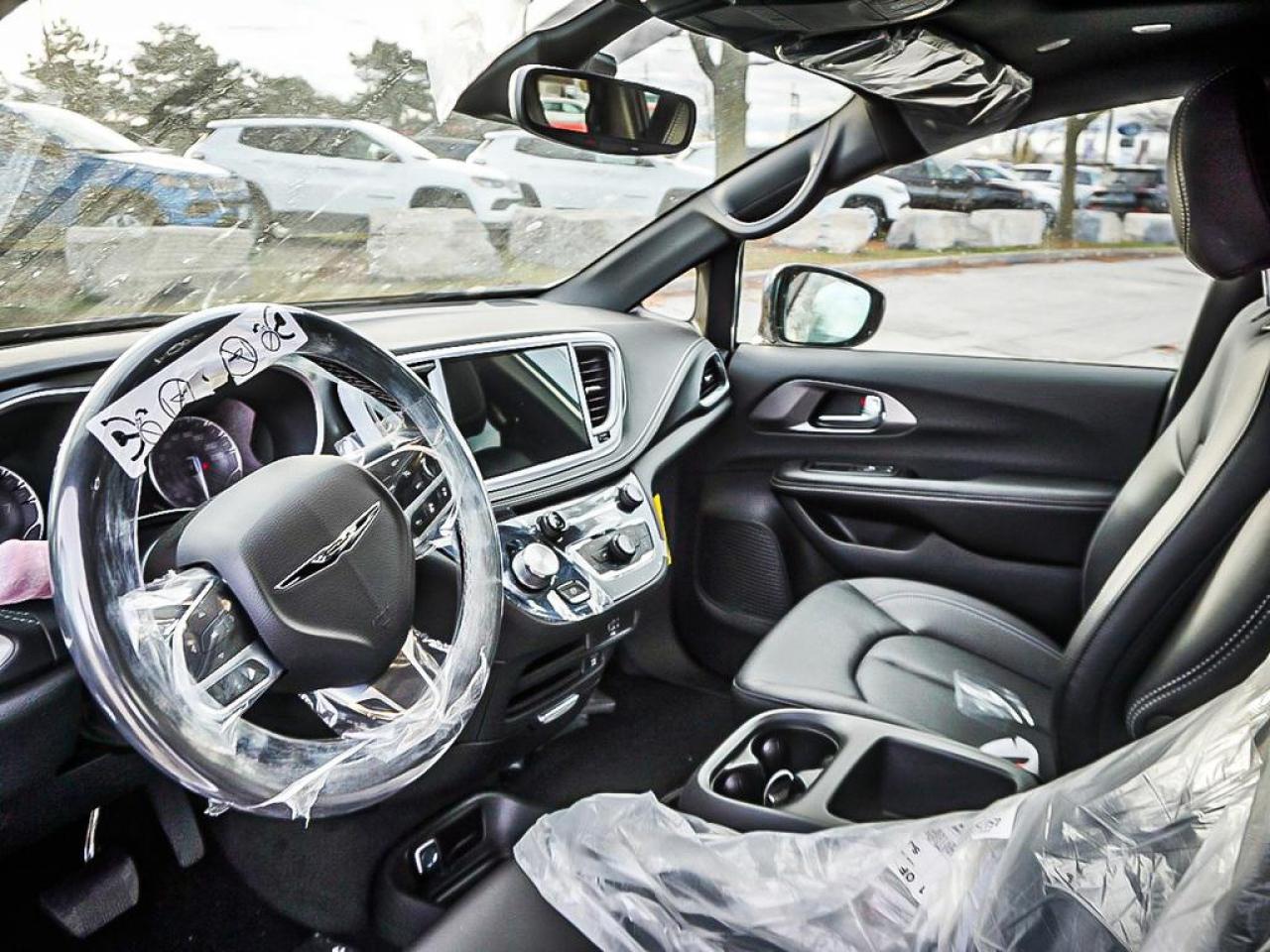 2026 Chrysler Pacifica  Photo