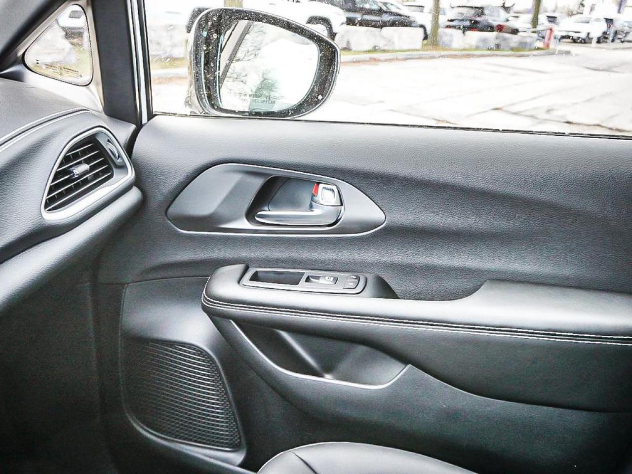 2026 Chrysler Pacifica  Photo