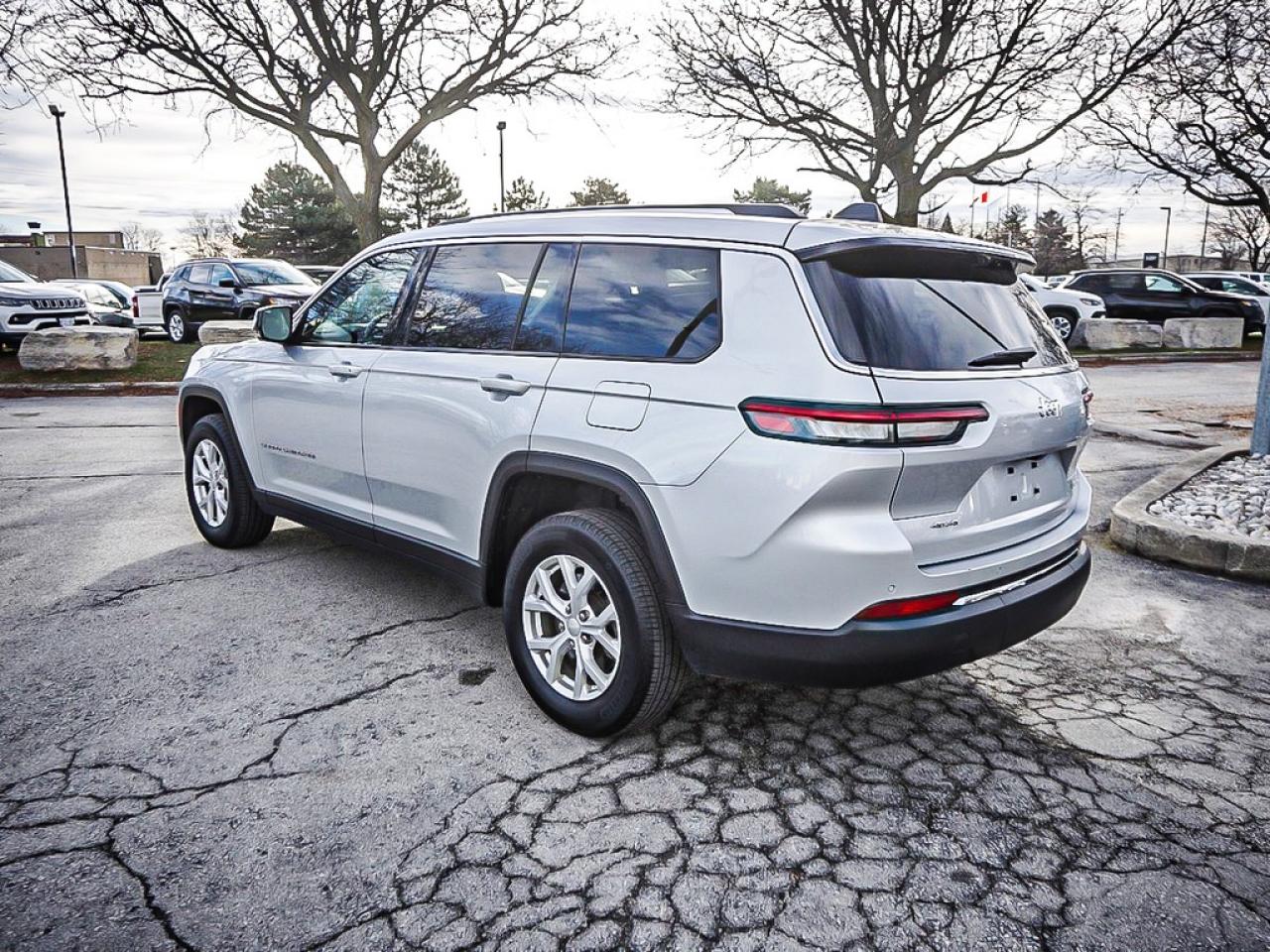 2023 Jeep Grand Cherokee L  Photo