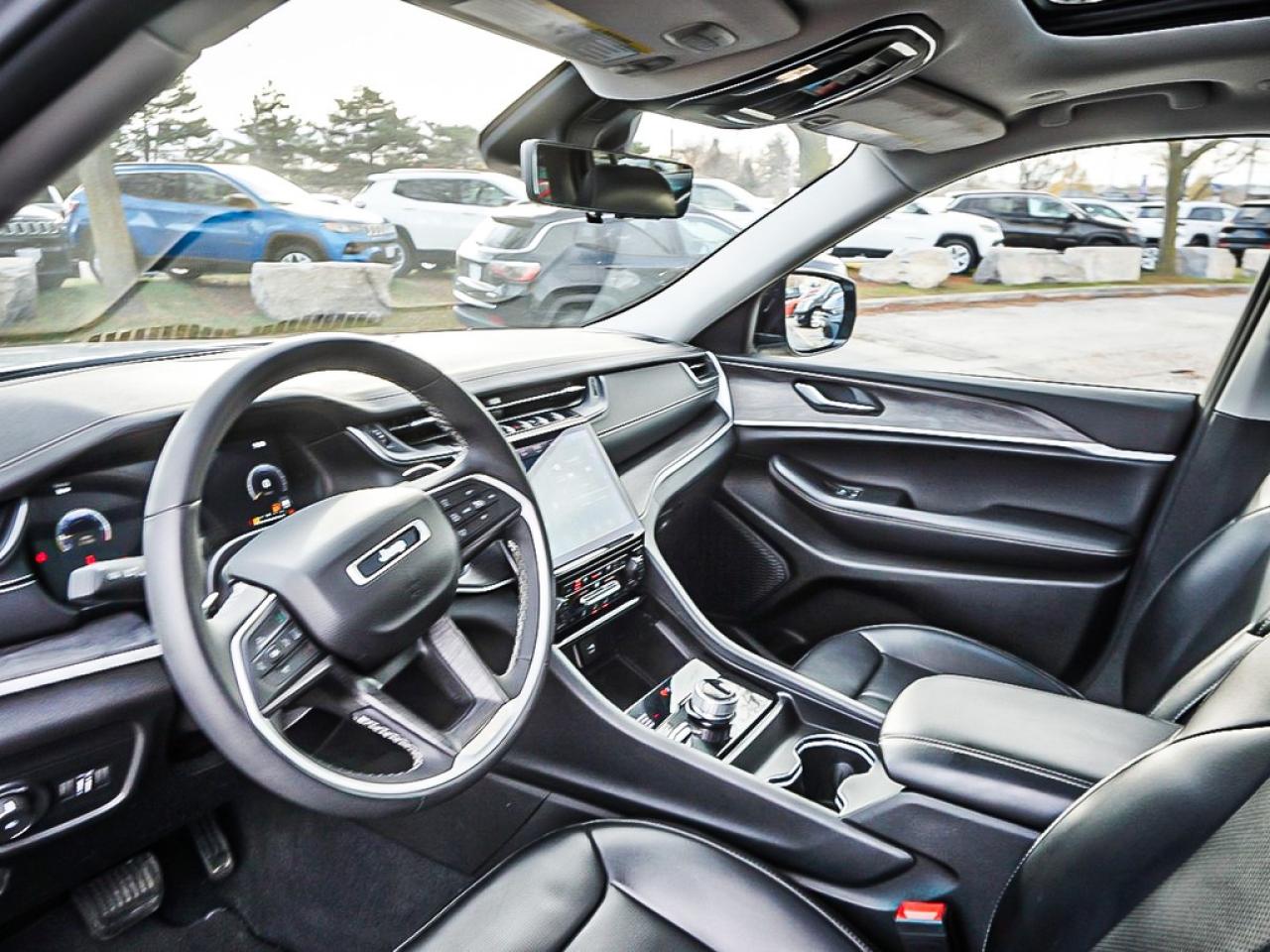 2023 Jeep Grand Cherokee L  Photo