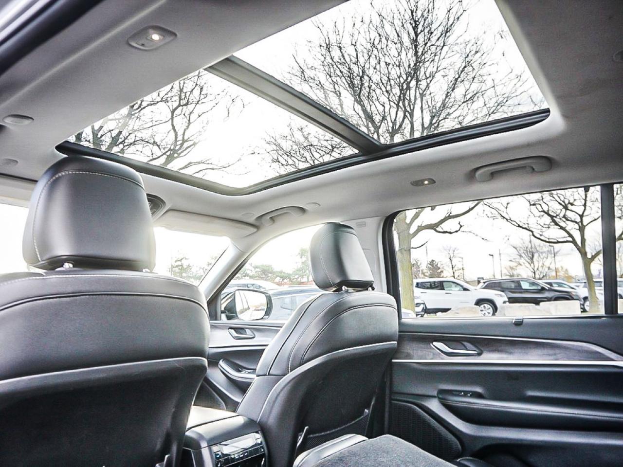 2023 Jeep Grand Cherokee L  Photo