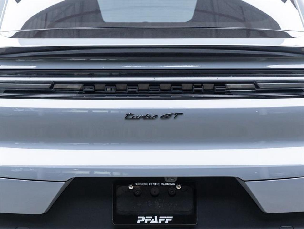 2024 Porsche Cayenne  Photo