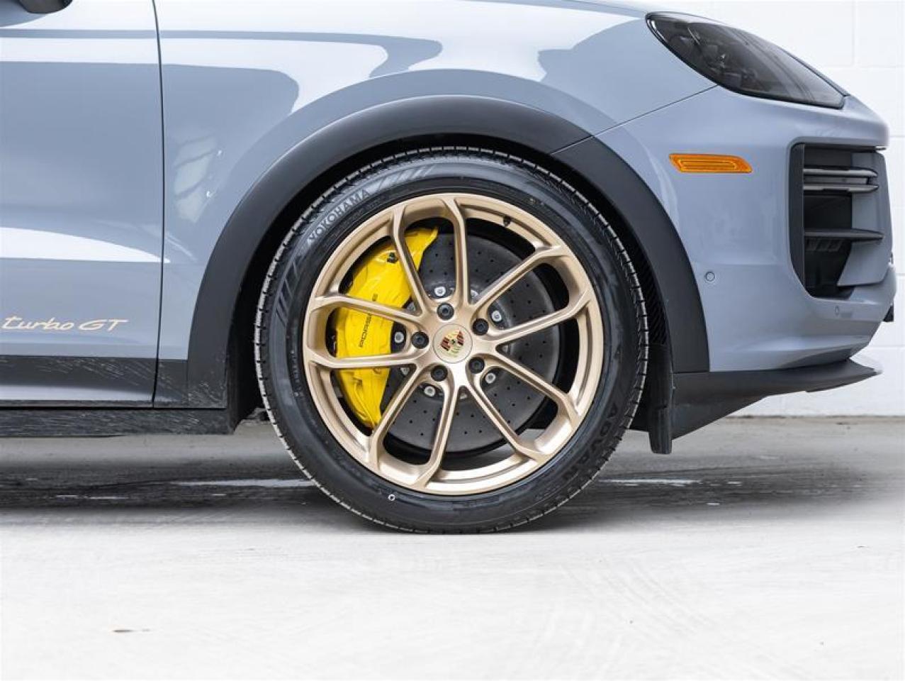 2024 Porsche Cayenne  Photo