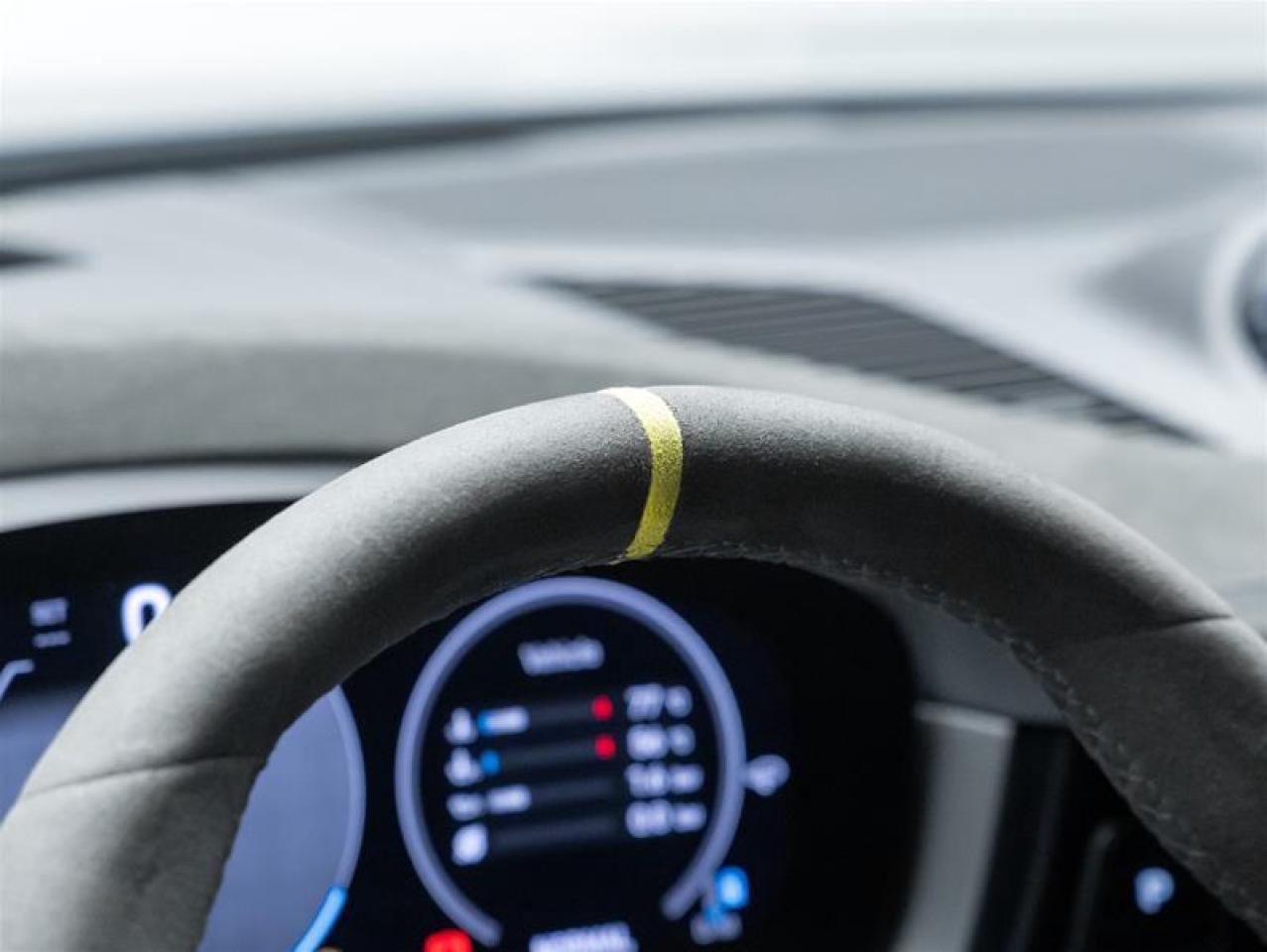 2024 Porsche Cayenne  Photo