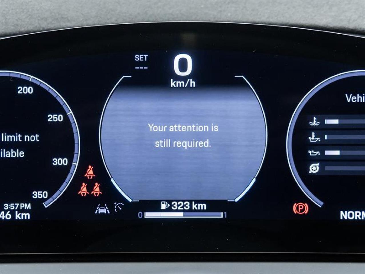 2024 Porsche Cayenne  Photo