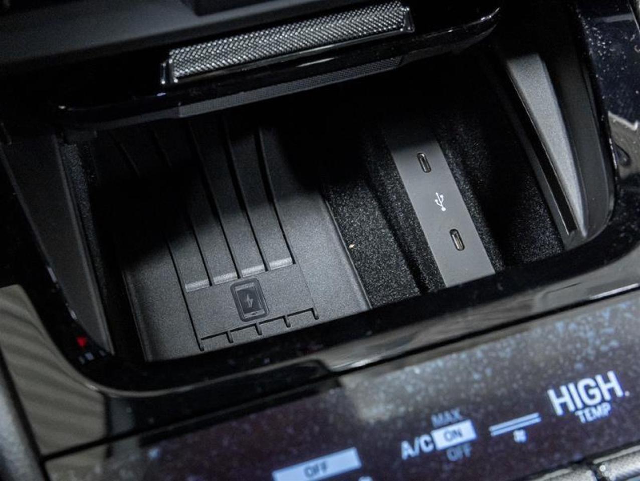 2025 Porsche Cayenne  Photo