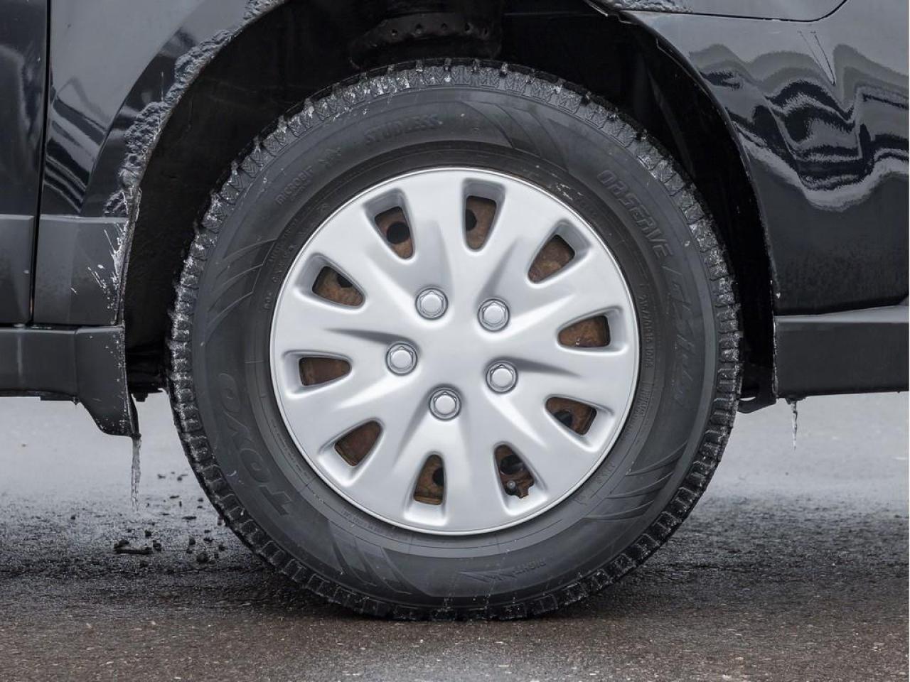 2011 Subaru Outback  Photo3