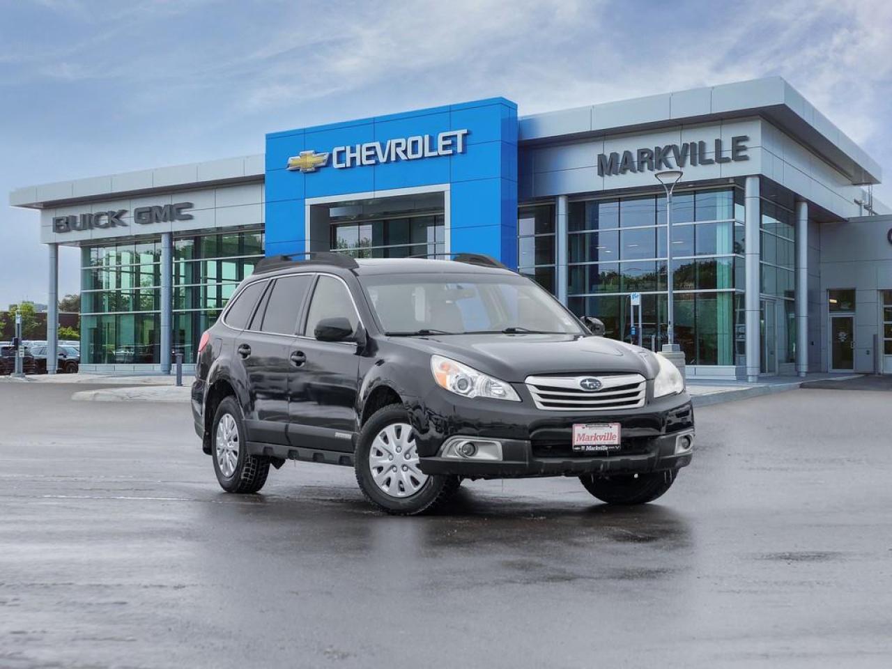 2011 Subaru Outback  Photo0