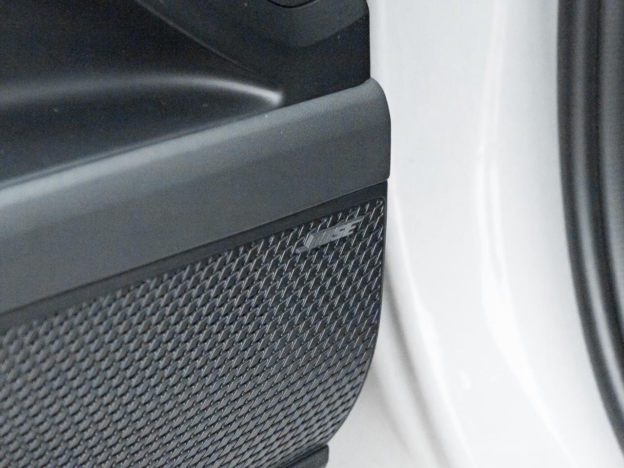 2025 Hyundai Elantra Luxury 4dr Sedan Photo