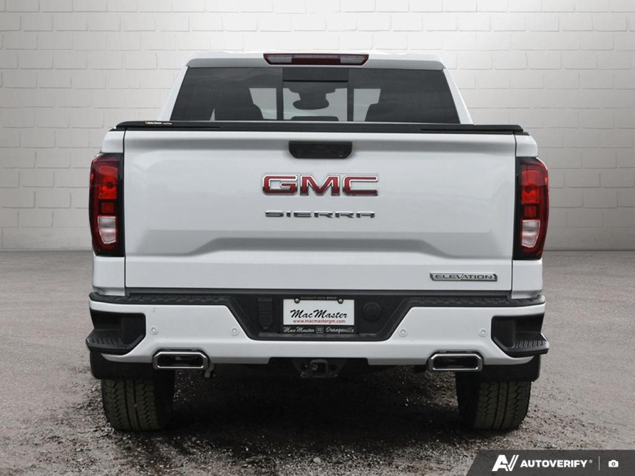 2026 GMC Sierra 1500 Crew Cab Short Box 4-Wheel Drive Elevation Photo3