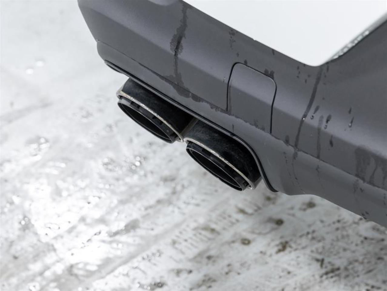 2025 Porsche Cayenne  Photo