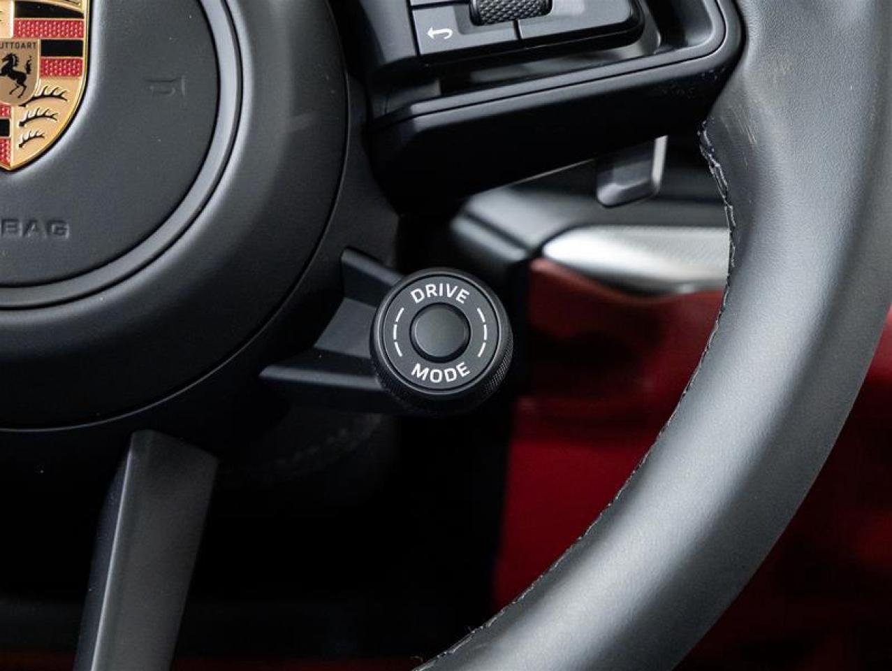 2025 Porsche Cayenne  Photo