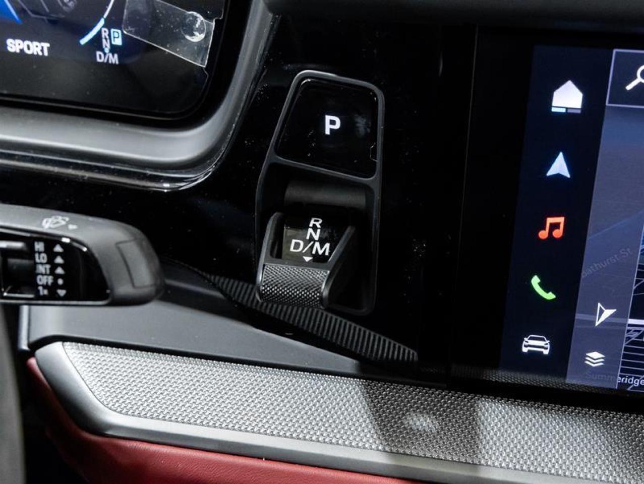 2025 Porsche Cayenne  Photo