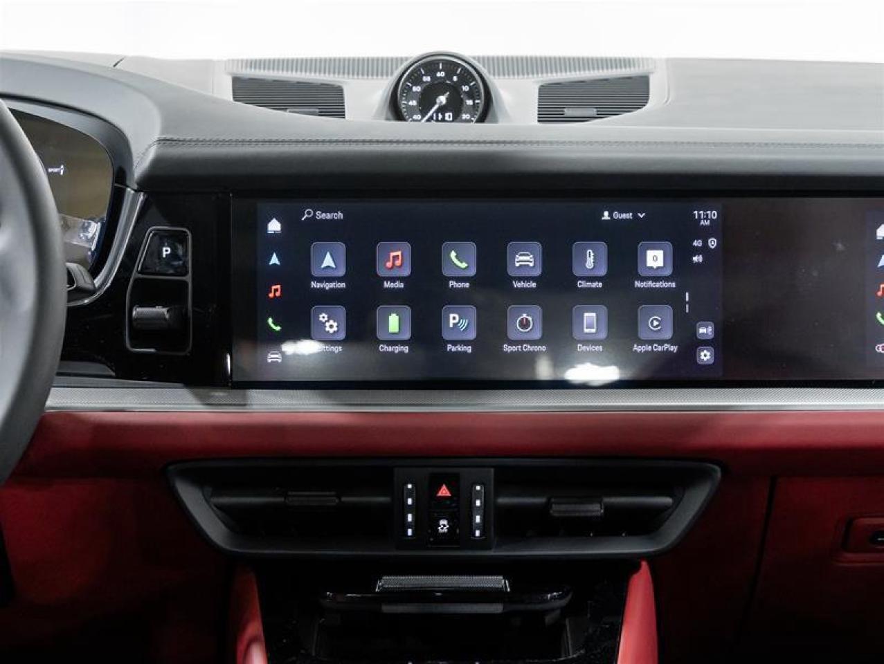 2025 Porsche Cayenne  Photo