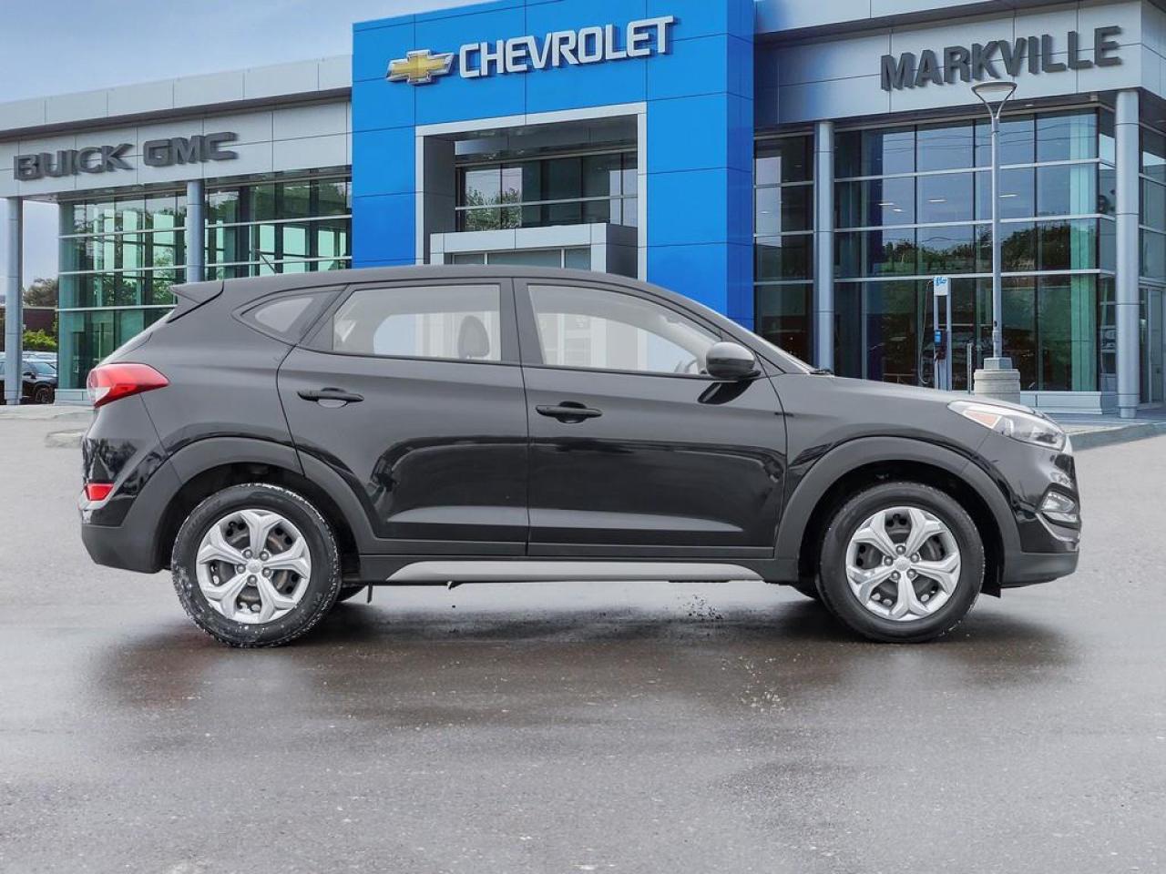 2018 Hyundai Tucson Base 2.0L 4dr All-Wheel Drive Photo2