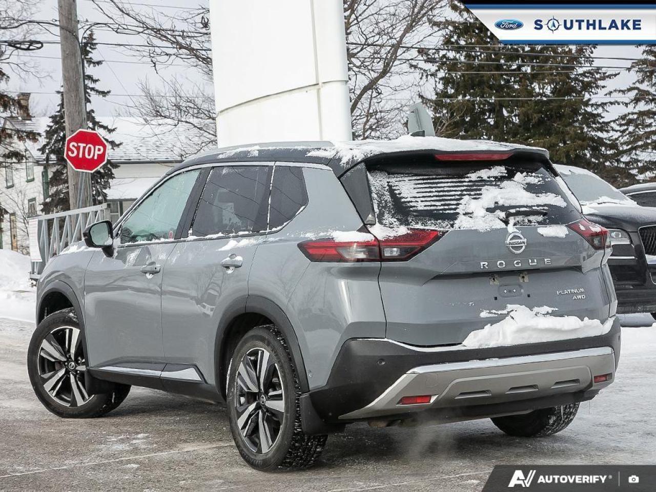 2021 Nissan Rogue Platinum 4dr All-Wheel Drive Photo3