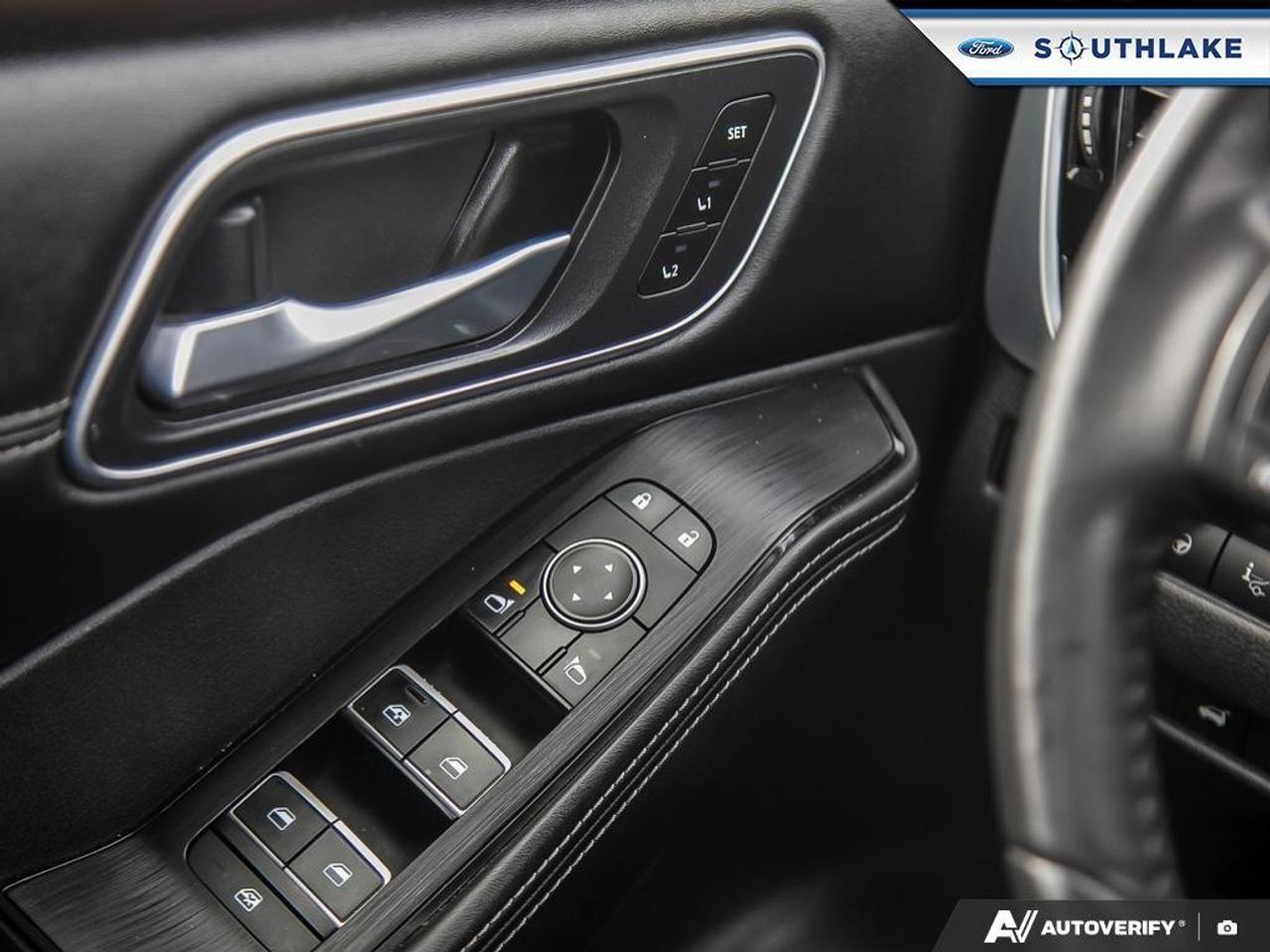 2021 Nissan Rogue Platinum 4dr All-Wheel Drive Photo