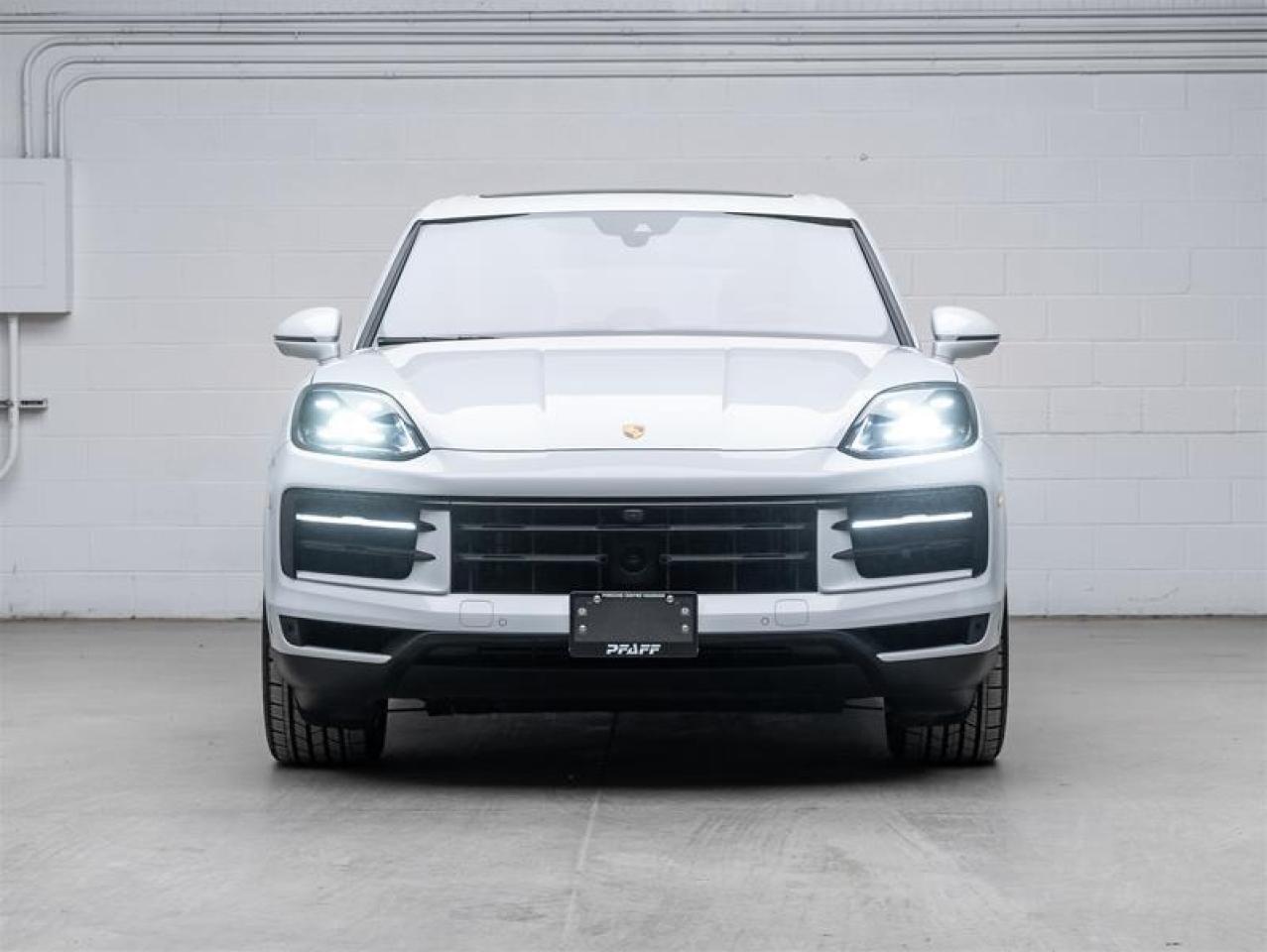 2024 Porsche Cayenne  Photo