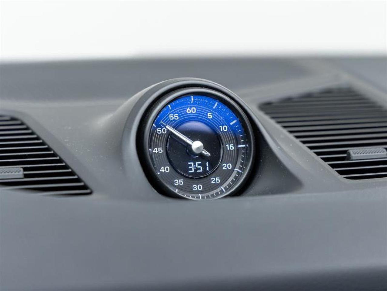 2024 Porsche Cayenne  Photo