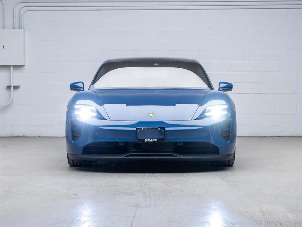 2023 Porsche Taycan  Photo