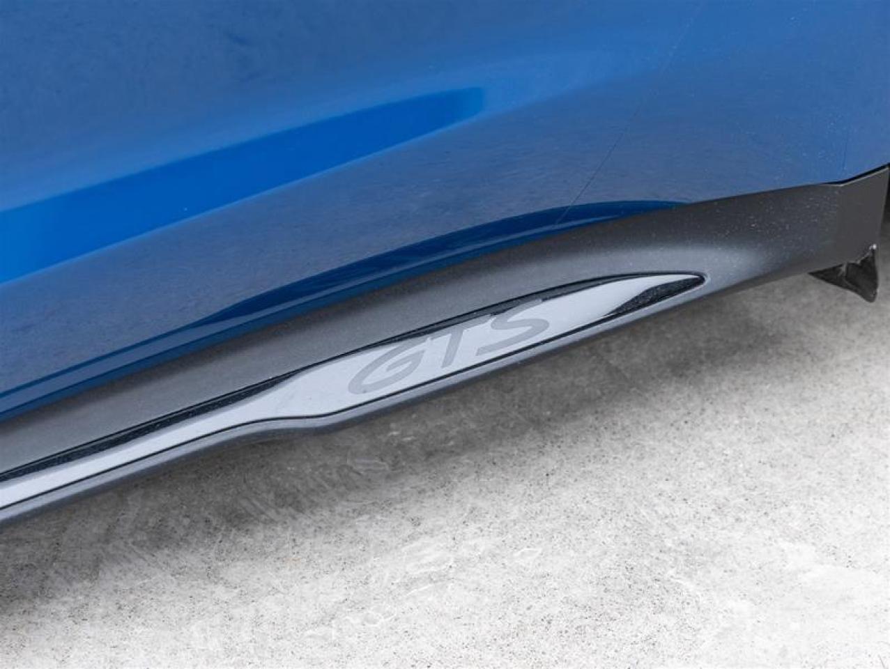 2023 Porsche Taycan  Photo