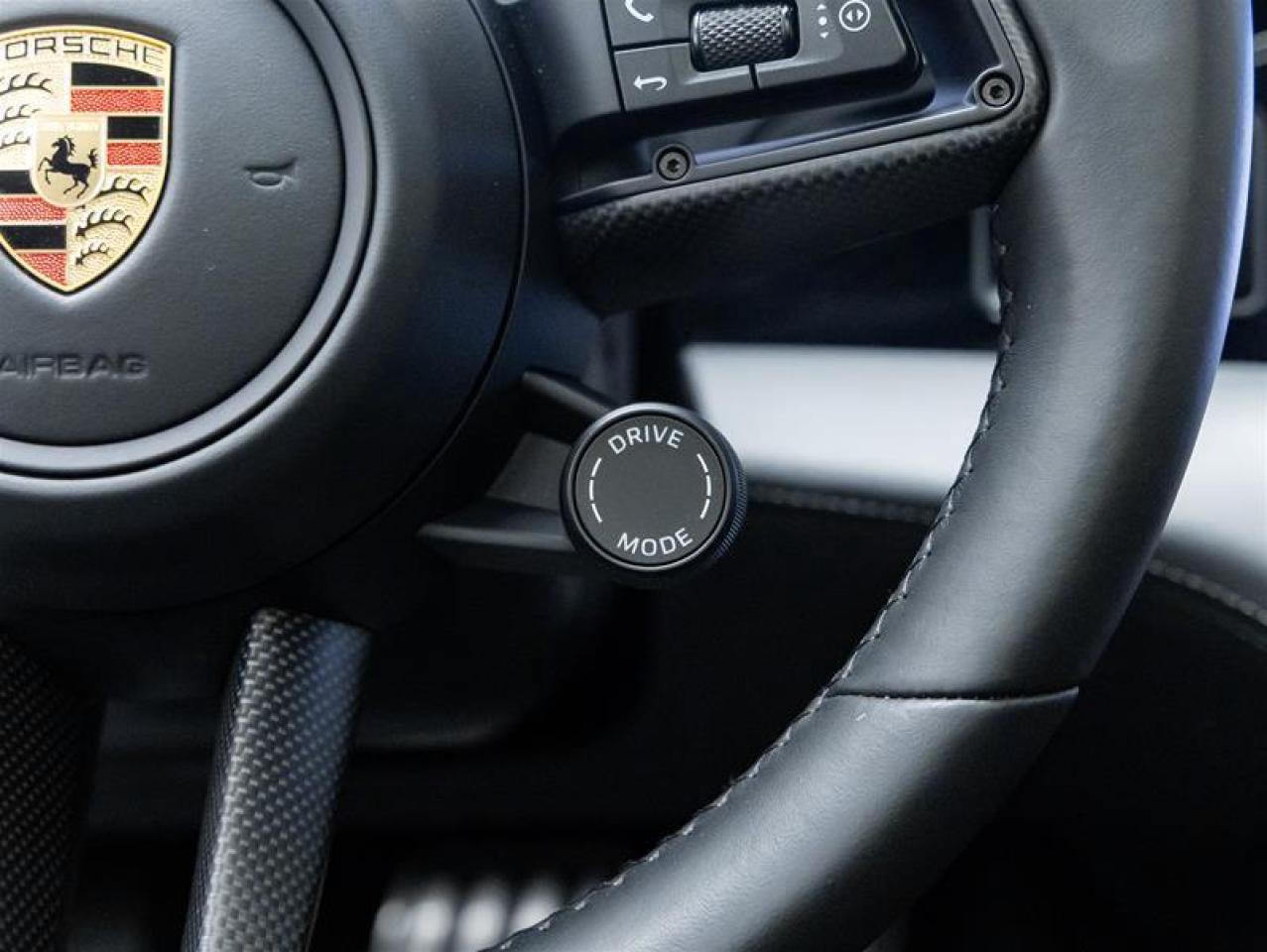 2023 Porsche Taycan  Photo