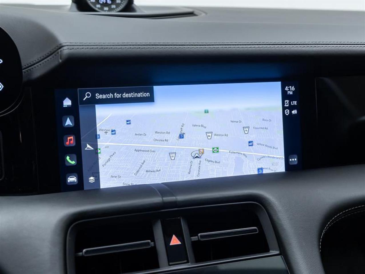 2023 Porsche Taycan  Photo