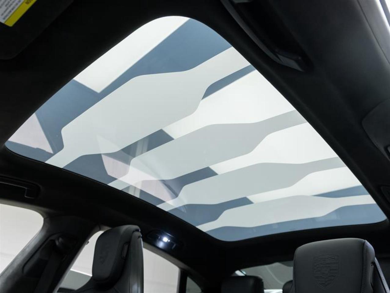 2023 Porsche Taycan  Photo