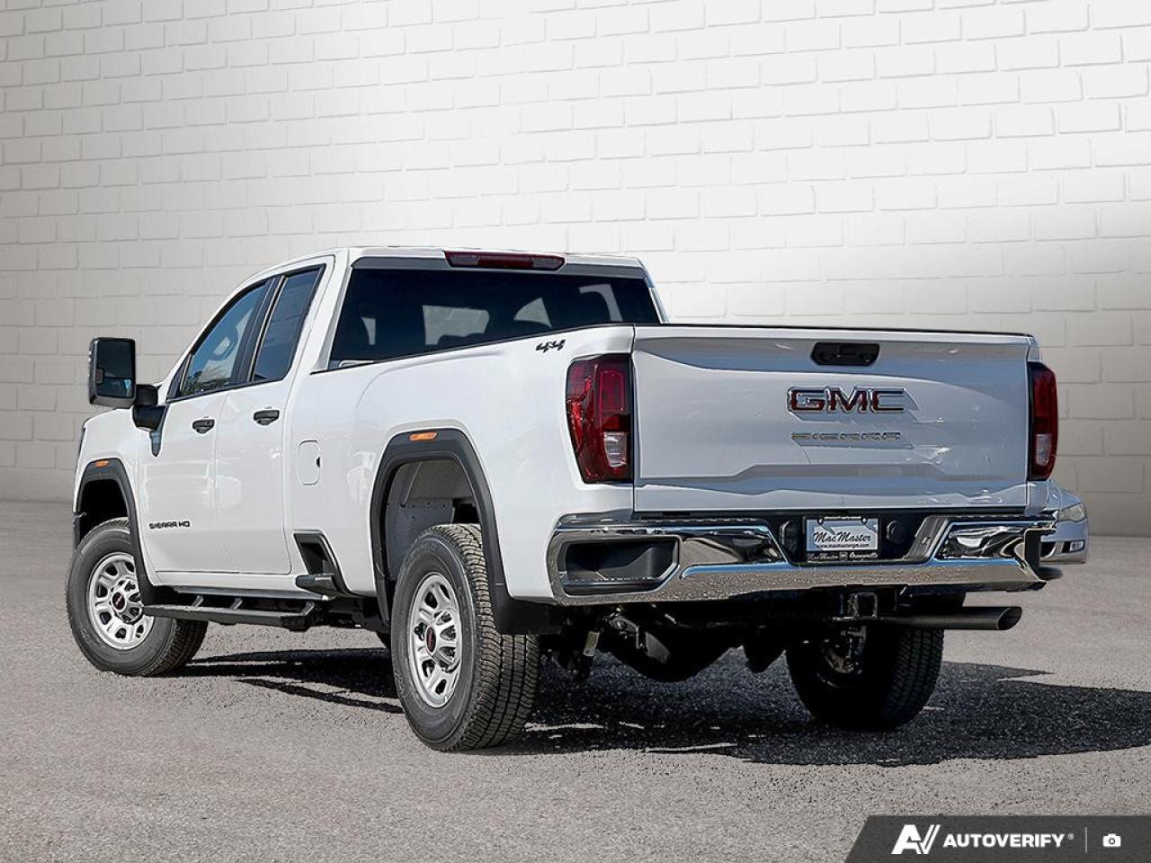 2026 GMC Sierra 3500HD 4WD Double Cab Long Box Pro Photo