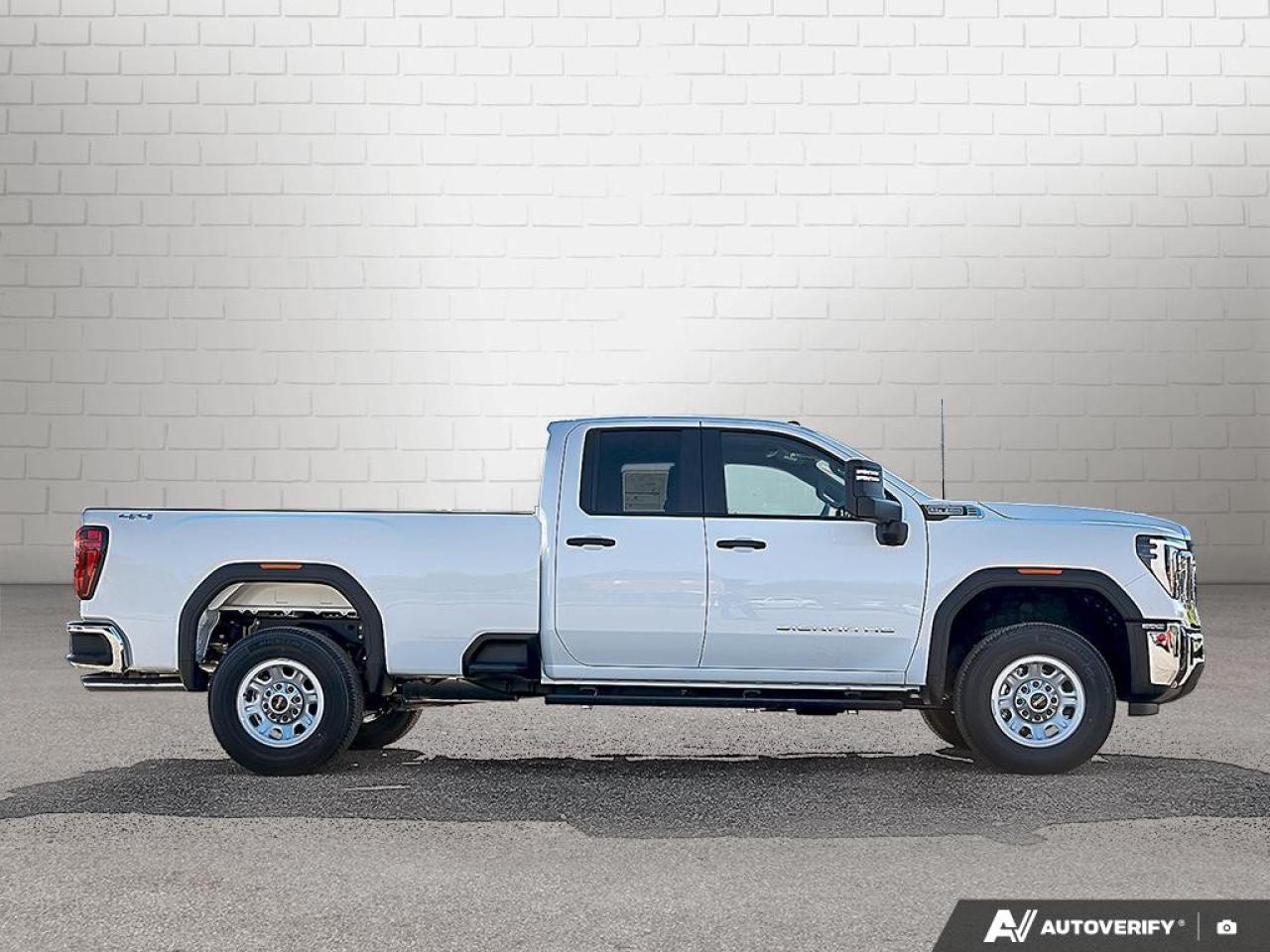 2026 GMC Sierra 3500HD 4WD Double Cab Long Box Pro Photo