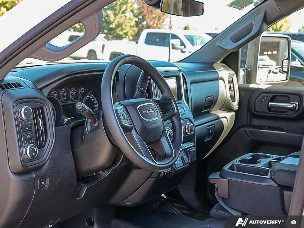 2026 GMC Sierra 3500HD 4WD Double Cab Long Box Pro Photo