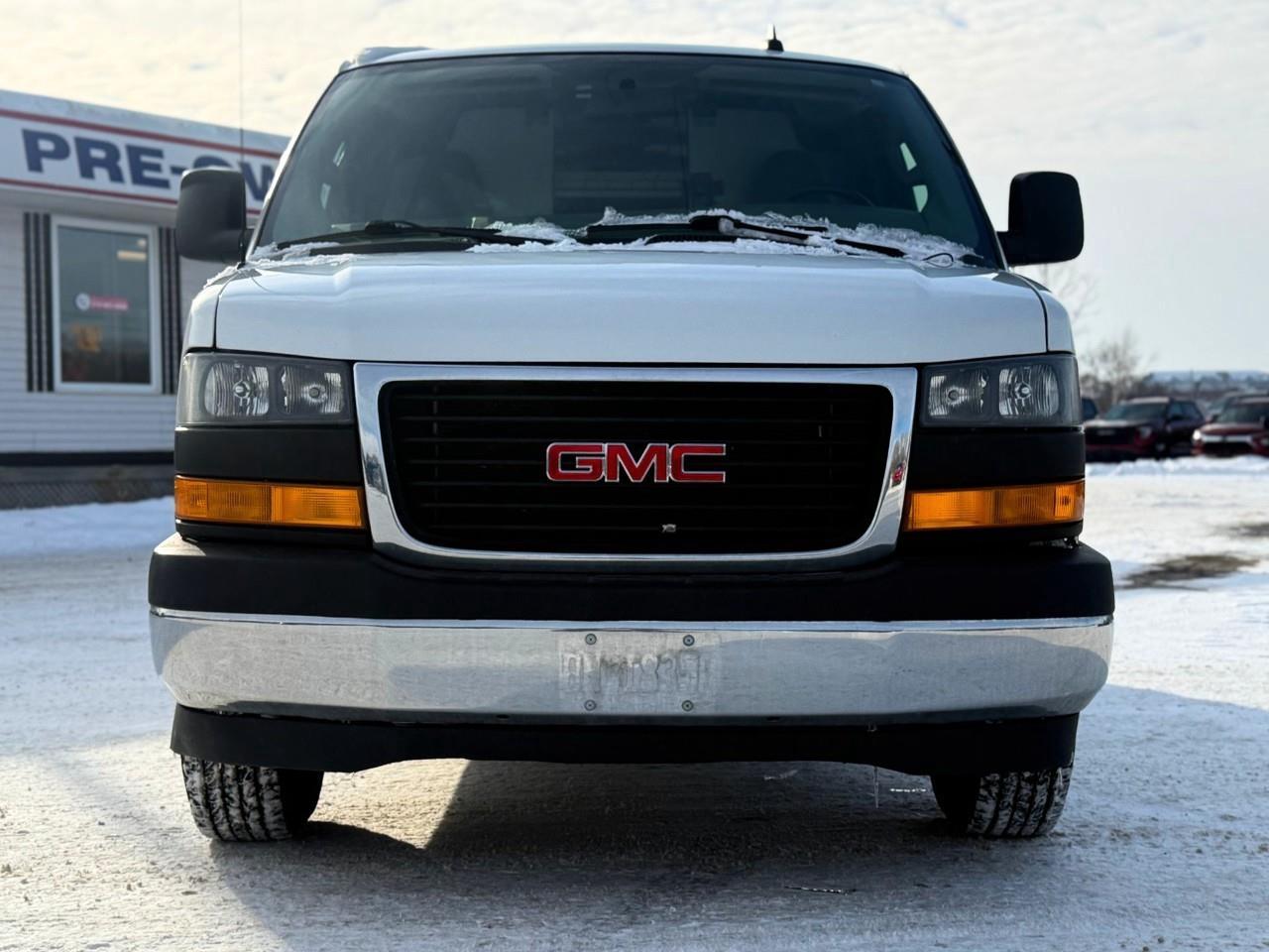 2020 GMC Savana 2500 Work Van Rear-Wheel Drive Cargo Van Photo