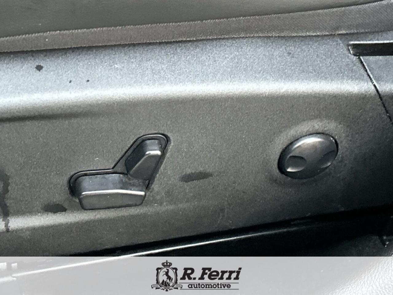 2023 Dodge Charger SXT 4dr All-wheel Drive Sedan Photo