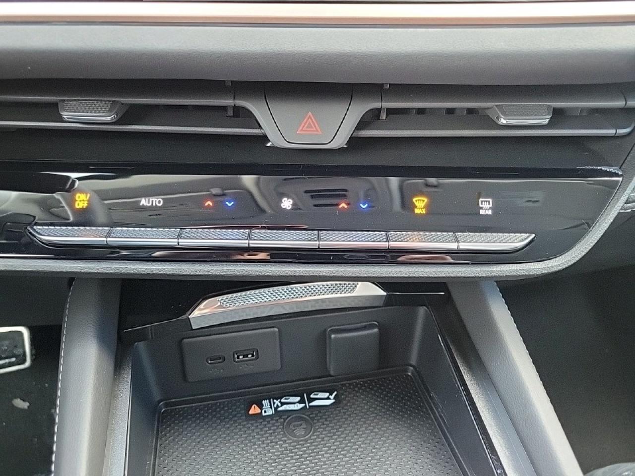 2026 Buick Envision Sport Touring 4dr All-Wheel Drive Photo